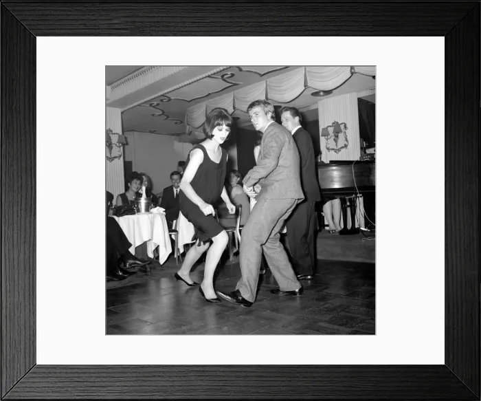 Framed Print : A new dance which is the rage in America has now come to London Framed Print : A new dance which is the rage in America has now come to London