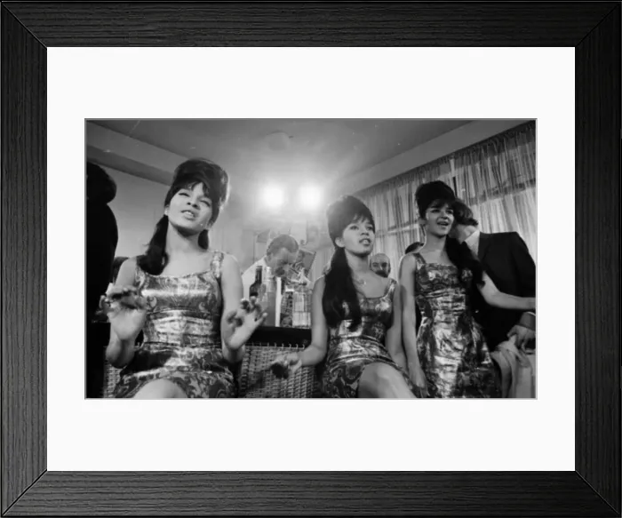 Framed Print : Pop Group The Ronettes performing in London. Ronnie Bennett (l Framed Print : Pop Group The Ronettes performing in London. Ronnie Bennett (l