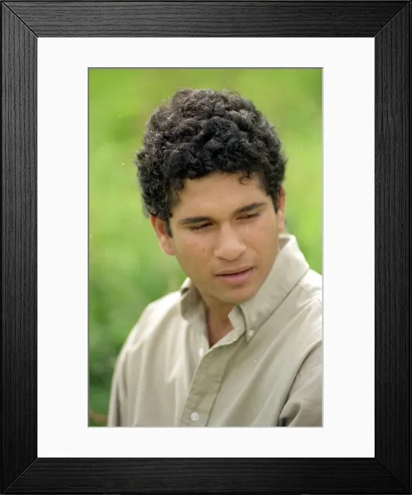 Framed Print : Sachin Tendulkar - First overseas signing for Yorkshire CC. 16th July 1992 Framed Print : Sachin Tendulkar - First overseas signing for Yorkshire CC. 16th July 1992
