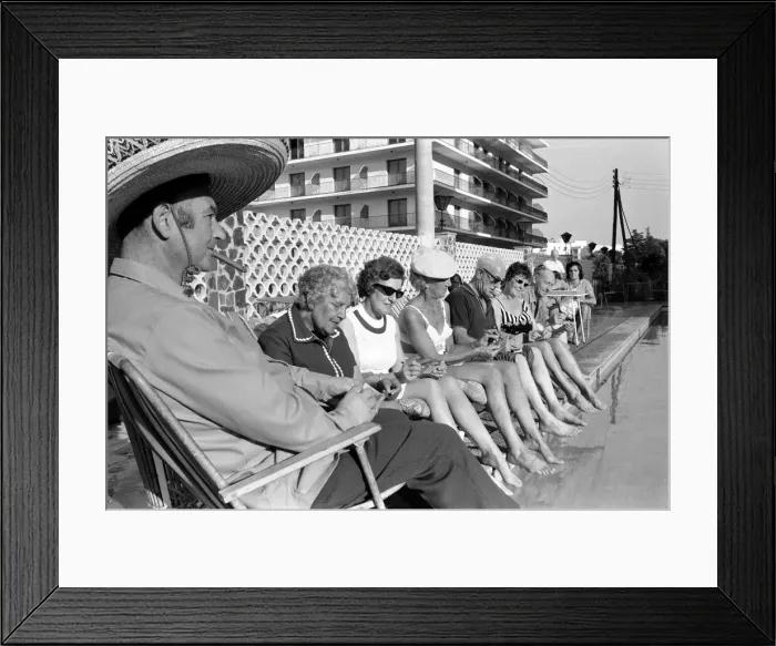 Framed Print : Sunair travel famous for their cut-price holidays are giving people holidays on the Costa Framed Print : Sunair travel famous for their cut-price holidays are giving people holidays on the Costa