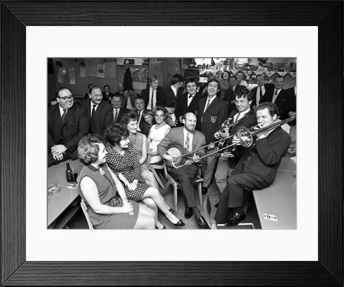 Framed Print : A night of entertainment at the Gas Club, Leamington, arranged by Leamington branch of Framed Print : A night of entertainment at the Gas Club, Leamington, arranged by Leamington branch of