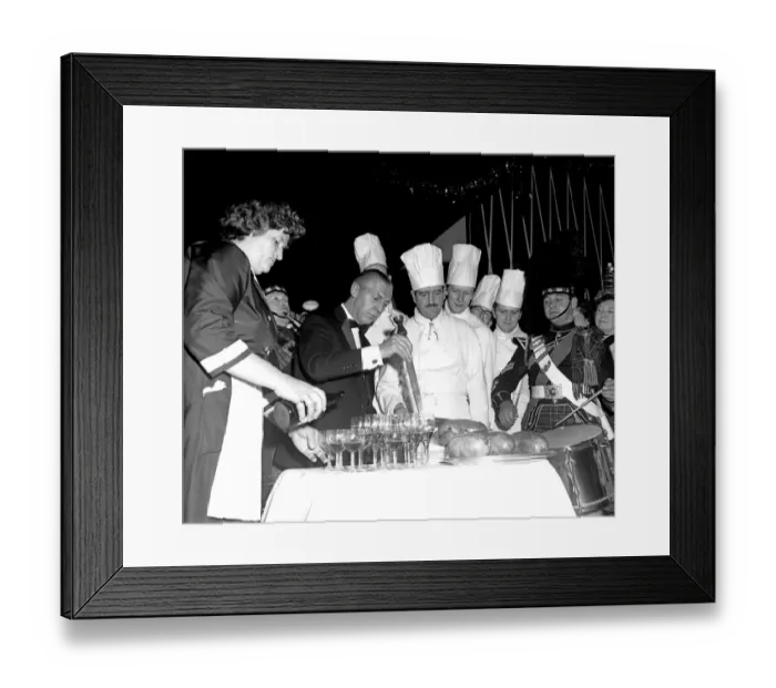 Framed Print : New year celebrations took place at the Hotel Leofric, Coventry Framed Print : New year celebrations took place at the Hotel Leofric, Coventry