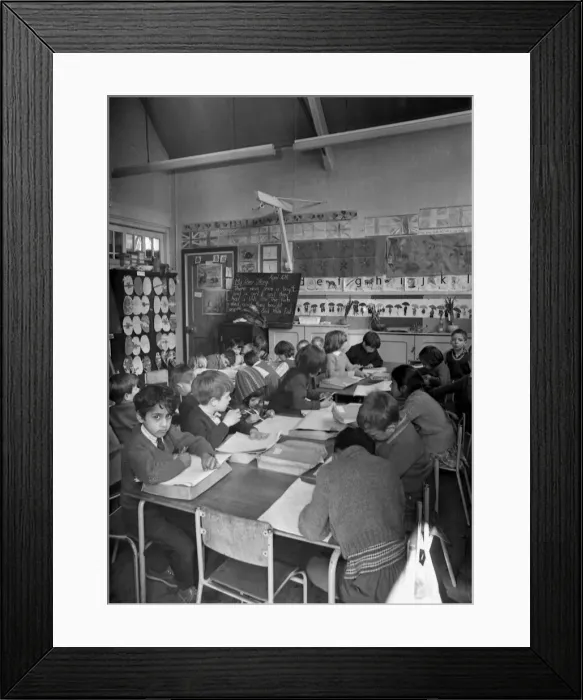 Framed Print : One of the smallest primary schools in Coventry, All Saints, in Vecquery Street Framed Print : One of the smallest primary schools in Coventry, All Saints, in Vecquery Street