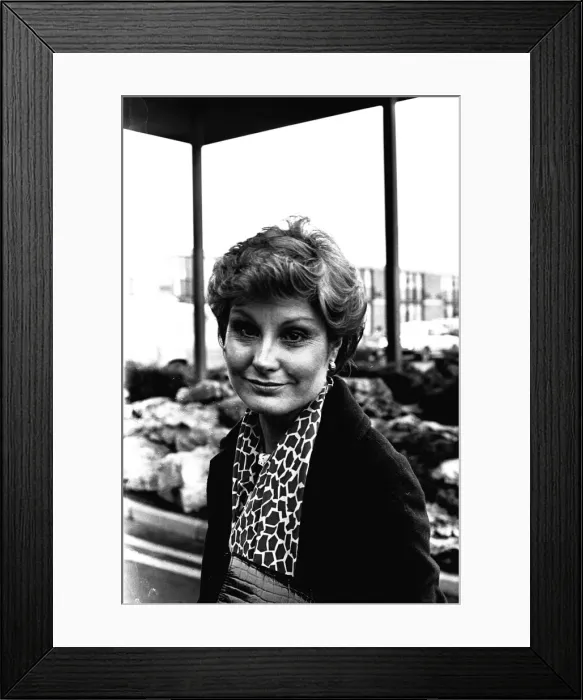 Framed Print : Angela Rippon arrives in Newcastle to announce the winners of the Newcastle 900