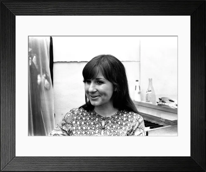 Framed Print : Singer Judith Durham who used to sing with The Seekers, in Newcastle during her solo Framed Print : Singer Judith Durham who used to sing with The Seekers, in Newcastle during her solo