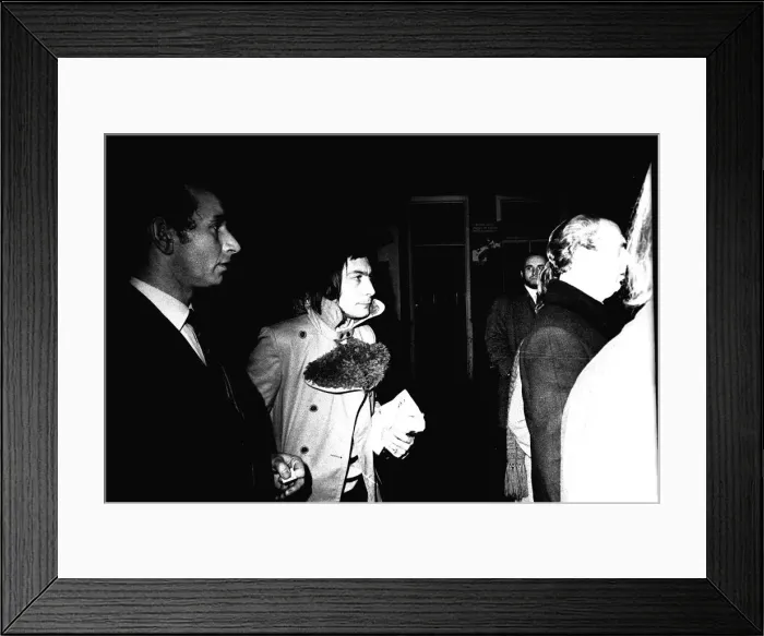 Framed Print : Rolling Stones Charlie Watts arriving at Newcastle City Hall on Thursday 4th March 1971 Framed Print : Rolling Stones Charlie Watts arriving at Newcastle City Hall on Thursday 4th March 1971