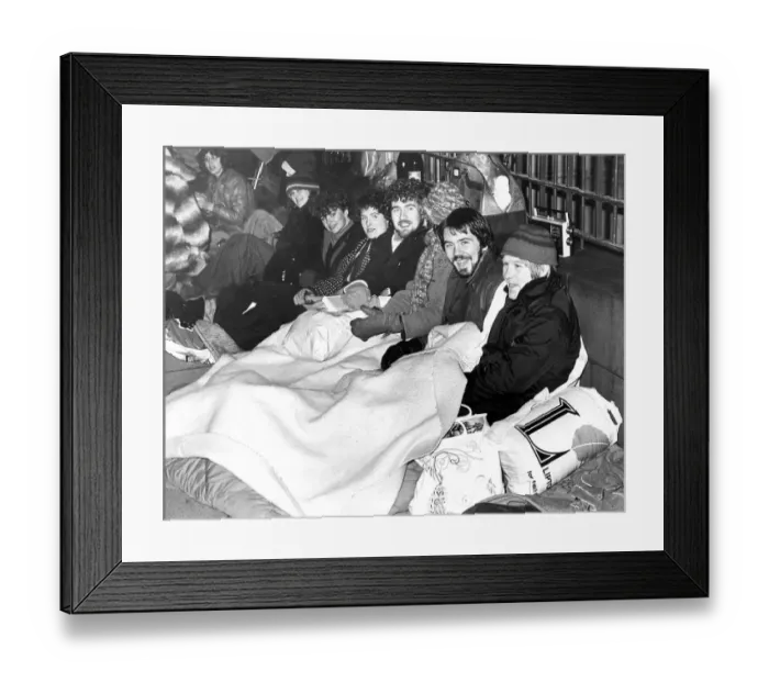Framed Print : Elton John fans queueing outside Newcastle City Hall for tickets in sub-zero temperatures Framed Print : Elton John fans queueing outside Newcastle City Hall for tickets in sub-zero temperatures