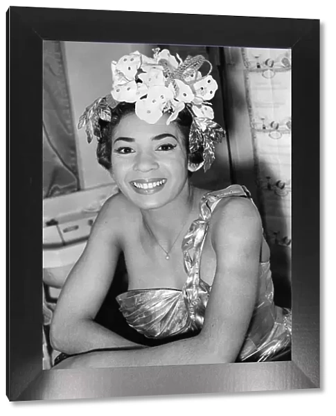 Singer Shirley Bassey, star of the new glamour revue'Blue Magic'