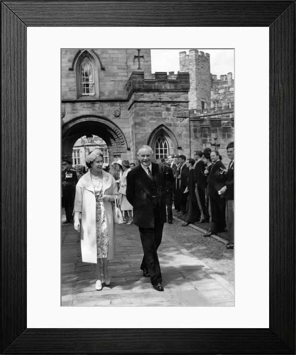 Framed Print : Queen Elizabeth II during a visit to the city of Durham leaves the mellow walls of Durham