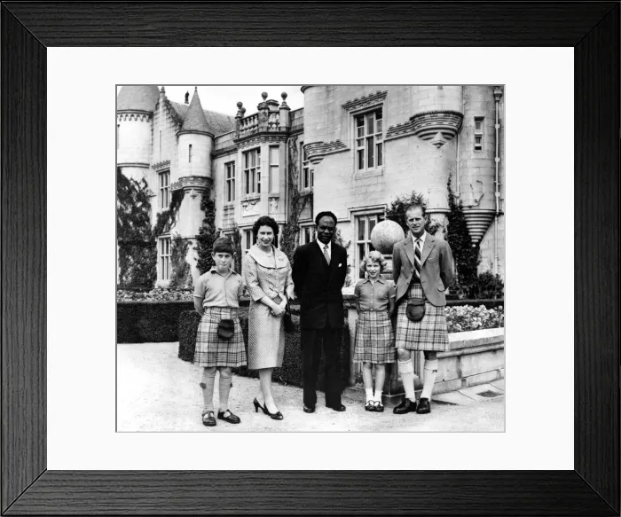 Framed Print : Queen Elizabeth II, Prince Philip, Prince Charles and Princess Anne with Dr Nkruumah Framed Print : Queen Elizabeth II, Prince Philip, Prince Charles and Princess Anne with Dr Nkruumah