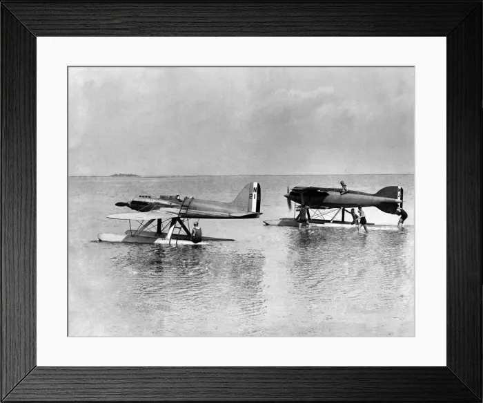 Framed Print : Supermarine Napier & Gloria Naries IV during the Schneider trophy race