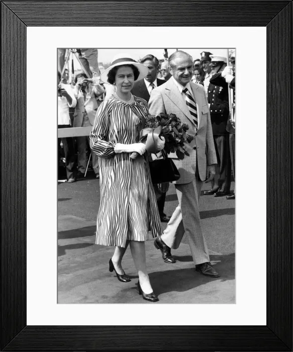 Framed Print : Royal Visit To Washington, USA. Queen Elizabeth II and Prince Philip are visiting America