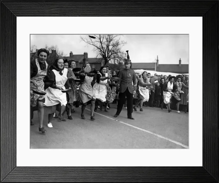 Framed Print : The start of the pancake race in the market square at Olney Framed Print : The start of the pancake race in the market square at Olney