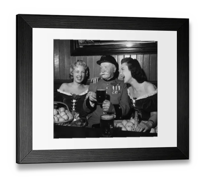 Framed Print : Chelsea Pensioner Dan Gorman with glamour girls Bunny Woods and Sally Malone 1956 Framed Print : Chelsea Pensioner Dan Gorman with glamour girls Bunny Woods and Sally Malone 1956
