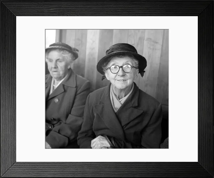 Framed Print : Old age pensioner Mrs Eliza Bates from Brighton October 1957 Framed Print : Old age pensioner Mrs Eliza Bates from Brighton October 1957