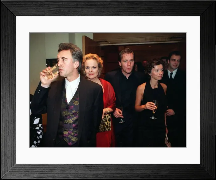 Framed Print : Dennis Lawson Sheila Gish Ewan and Eve McGregor February 1998
