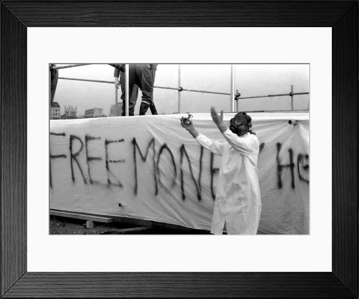 Framed Print : Ringo Starr with gas mask on calling the people to come for their free money Framed Print : Ringo Starr with gas mask on calling the people to come for their free money