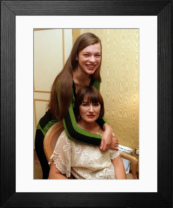 Framed Print : Mila Jovovich with her mother Galena August 1991 Framed Print : Mila Jovovich with her mother Galena August 1991