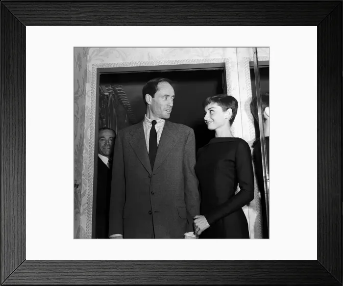 Framed Print : Audrey Hepburn with Mel Ferrer. 31st December 1954 Framed Print : Audrey Hepburn with Mel Ferrer. 31st December 1954