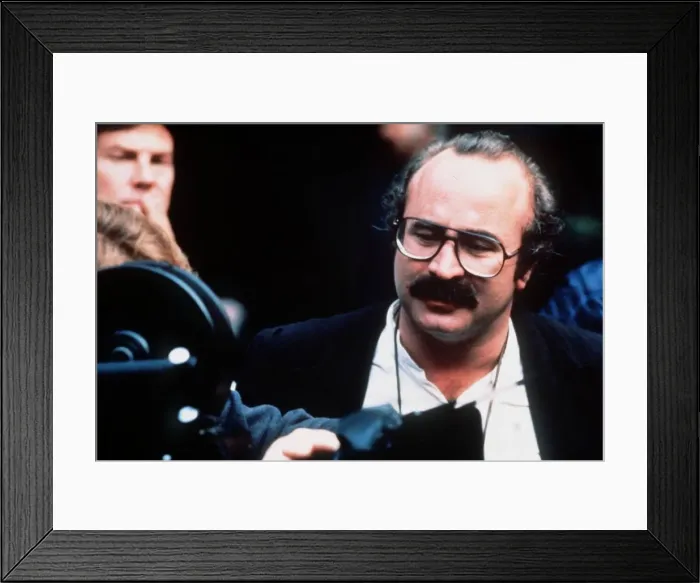 Framed Print : Bob Hoskins directing film The Raggedy Rawney 1987 Framed Print : Bob Hoskins directing film The Raggedy Rawney 1987