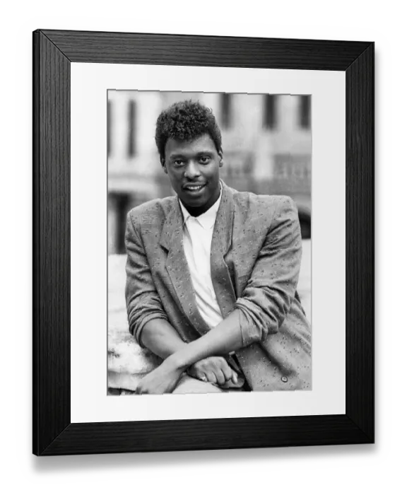 Framed Print : Actor Eamone Walker. August 1986 P007317