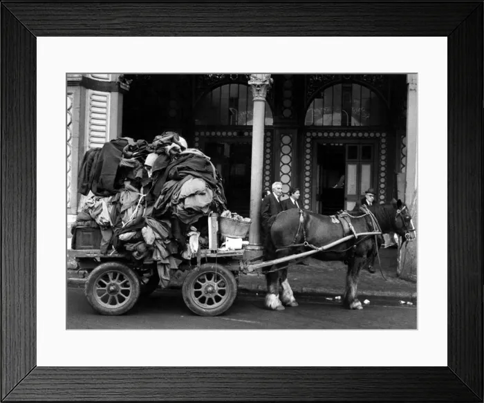 Framed Print : Horse and Cart. Street scene. November 1974 P004949 Framed Print : Horse and Cart. Street scene. November 1974 P004949