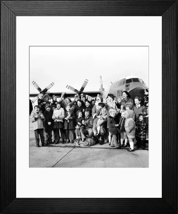 Framed Print : Father Xmas with the children of servicemen at R. A. F. Lyneham. December 1974 74-7607-001