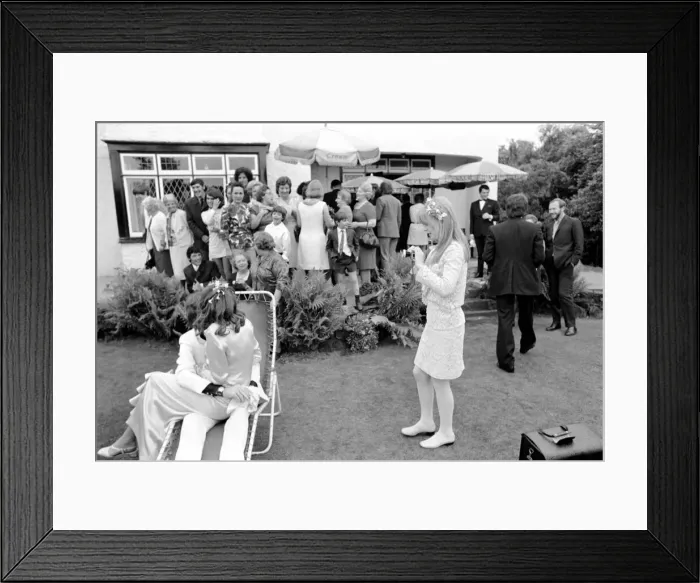 Framed Print : Mike McCartneys Wedding. Paul and Jane Asher pictured with Mike in white suit Framed Print : Mike McCartneys Wedding. Paul and Jane Asher pictured with Mike in white suit