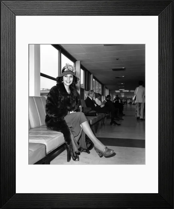 Framed Print : Actress Viviane Ventura. February 1975 75-00917-003 Framed Print : Actress Viviane Ventura. February 1975 75-00917-003