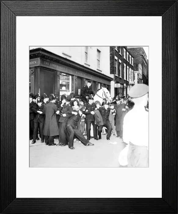 Framed Print : Police try to control fans in the streets of Liverpool before the premiere of the Beatles