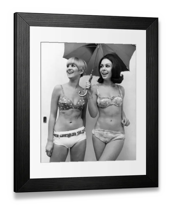 Framed Print : Clothing Fashion: Twopence Coloured'at Etam for Spring and Summer 1967 Framed Print : Clothing Fashion: Twopence Coloured'at Etam for Spring and Summer 1967