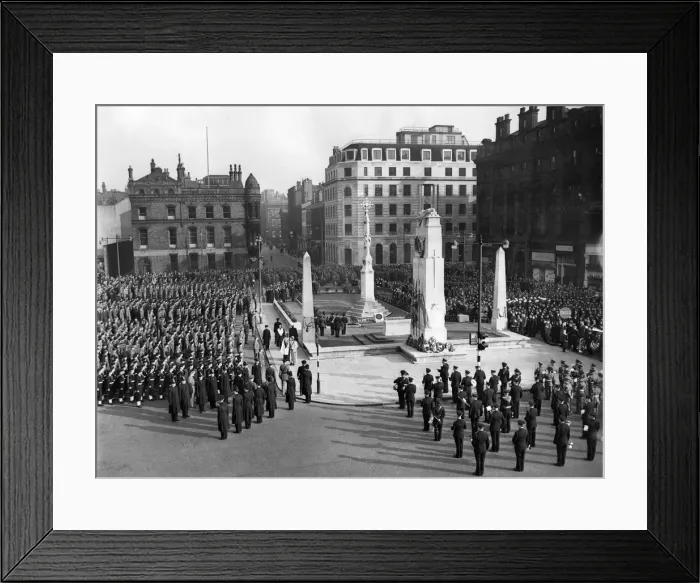 Framed Print : Remembrance Day Sunday A general view of St. Peters Square
