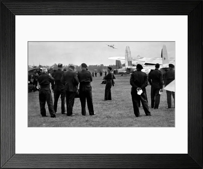 Framed Print : Hundreds of Men and women, members of the Royal Observer Corps were entertained at North Framed Print : Hundreds of Men and women, members of the Royal Observer Corps were entertained at North