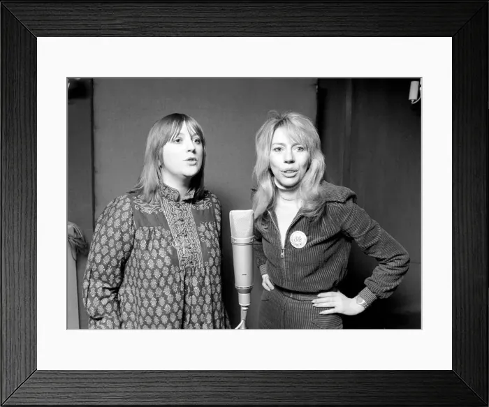Framed Print : Music  /  Studio: Pop Group: Guys and Dolls: Kay Garner and Claire Torry in a recording