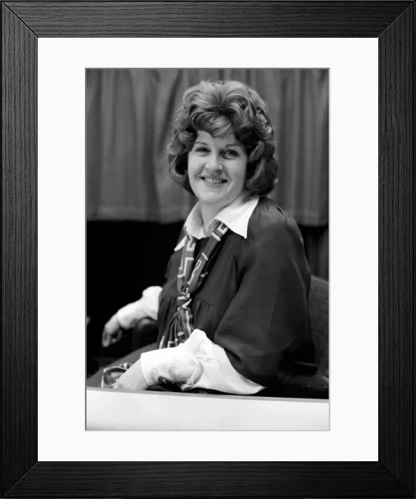 Framed Print : Jean Challis, BBC Newsreader. February 1975 75-00845-002