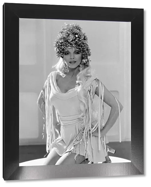 Actress Joan Collins. January 1975 75-00431-007