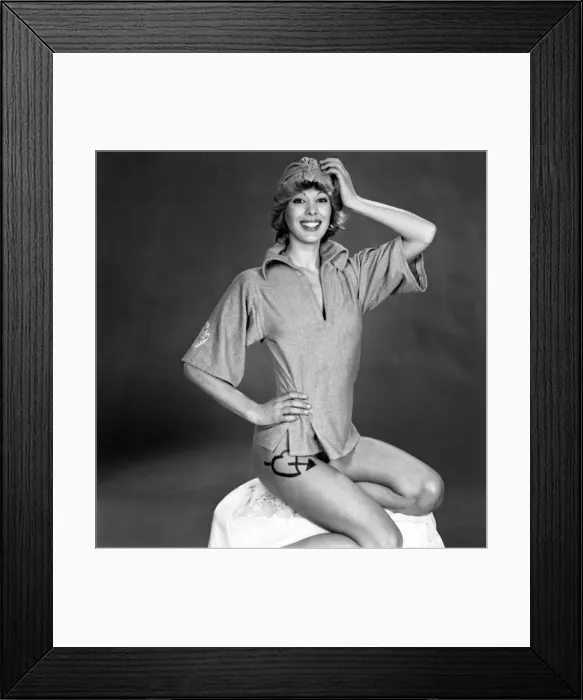 Framed Print : Model: Nicki Howarth. February 1975 75-00717-007 Framed Print : Model: Nicki Howarth. February 1975 75-00717-007