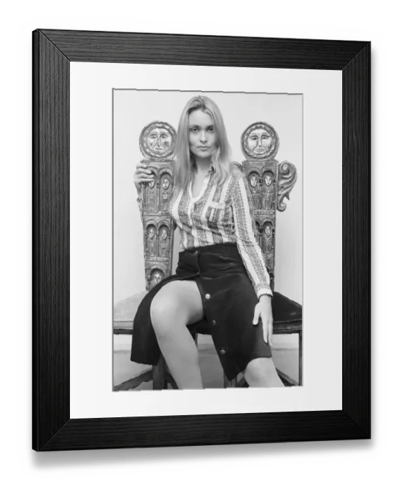 Framed Print : Alexandra Bastedo, British actress, Daily Mirror Studios, London