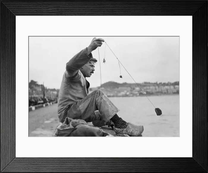 Framed Print : A fisherman from Brittany fishing out of Newlyn Cornwall Framed Print : A fisherman from Brittany fishing out of Newlyn Cornwall