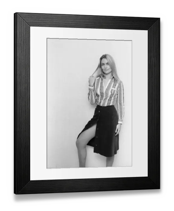 Framed Print : Alexandra Bastedo, British actress, Daily Mirror Studios, London