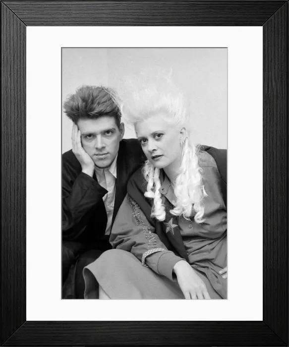 Framed Print : Alannah Currie and Tom Bailey who form pop duo The Thompson Twins. September 1986 Framed Print : Alannah Currie and Tom Bailey who form pop duo The Thompson Twins. September 1986
