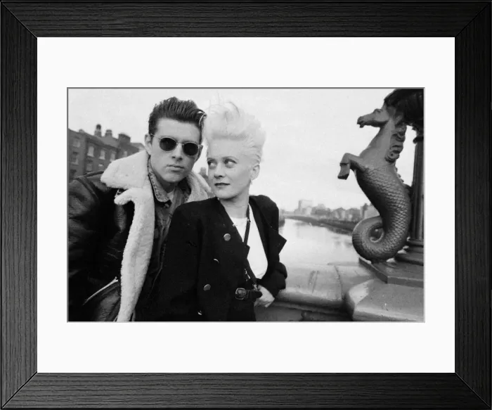 Framed Print : Alannah Currie and Tom Bailey who form pop duo The Thompson Twins pictured in Dublin