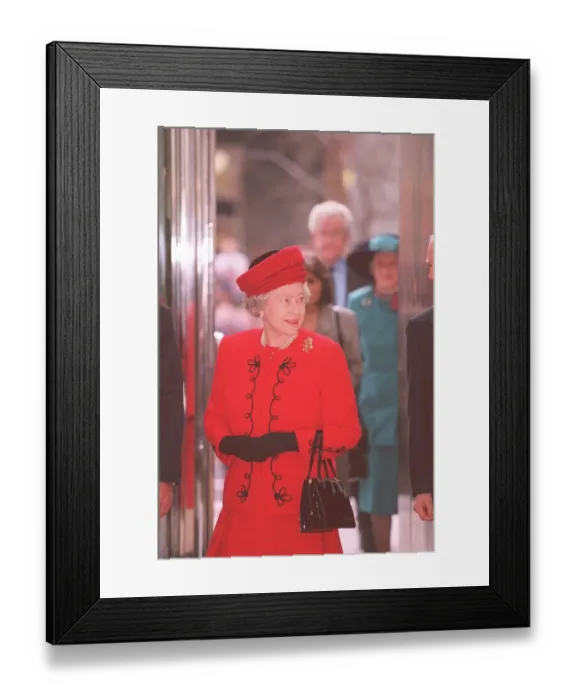 Framed Print : Queen Elizabeth arriving at the London Stock Exchange in the City of London for a visit