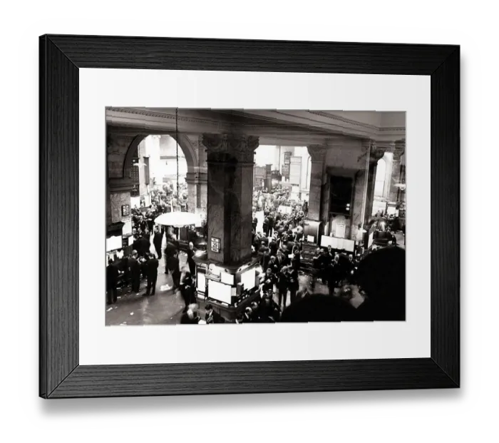 Framed Print : London Stock Exchange Busy men dealing the the buying and selling of shares