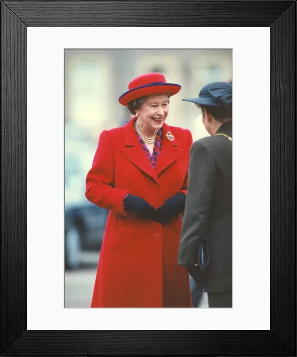 Framed Print : Queen Elizabeth II visits the North East December 1990 Framed Print : Queen Elizabeth II visits the North East December 1990
