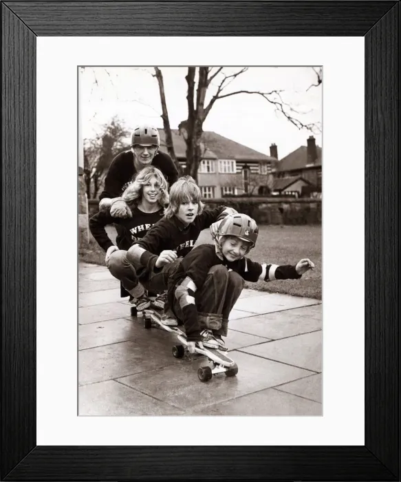 Framed Print : Skateboard Skateboarding - Trying to master the Maxi Skate - Aaron Davis, Justin Davis