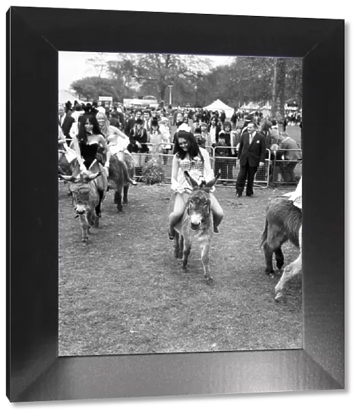Donkey Derby held for charity at Festival Gardens. April 1972 72-04585-001