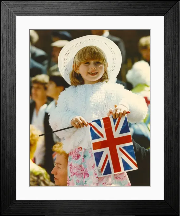 Framed Print : Queen Elizabeth II and Prince Philip visit the North East 18 May 1993 - Local children Framed Print : Queen Elizabeth II and Prince Philip visit the North East 18 May 1993 - Local children