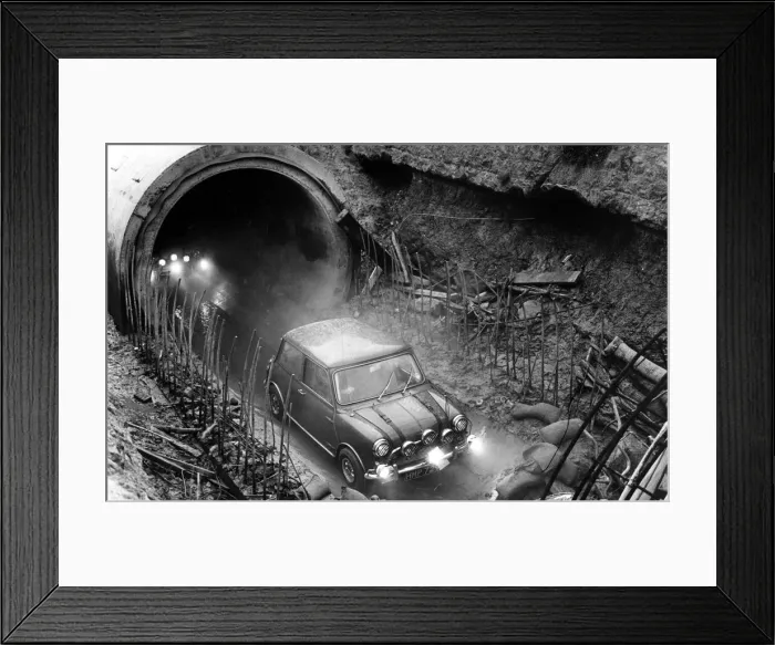 Framed Print : Minis in Coventry sewers during the filming of The Italian Job'film Framed Print : Minis in Coventry sewers during the filming of The Italian Job'film