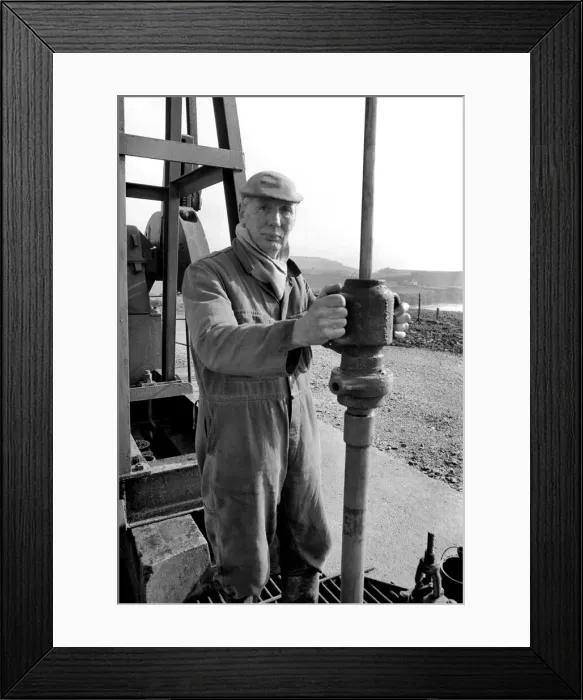 Framed Print : Oil well at Kimmeridge, near Wareham, Dorset. February 1975 75-00984-003 Framed Print : Oil well at Kimmeridge, near Wareham, Dorset. February 1975 75-00984-003